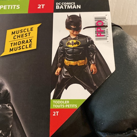 Batman DC Padded Muscle Chest Boys Halloween Costume Size 2T - Picture 4 of 10
